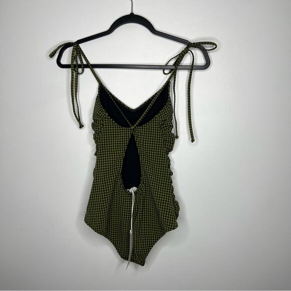 NWT PALE SWIMWEAR Hortense Pistachio Ruched V Neck One Piece Swimsuit Medium - Picture 8 of 8